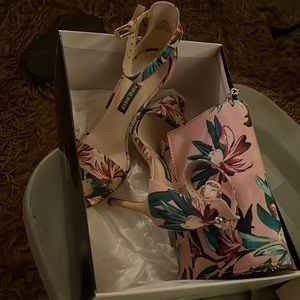 Nine West purse and shoe set